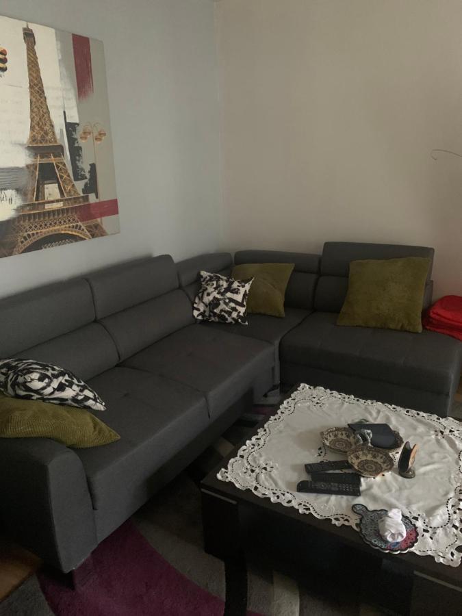 Апартаменты Chambre Proche De La Defense Курбевуа Экстерьер фото