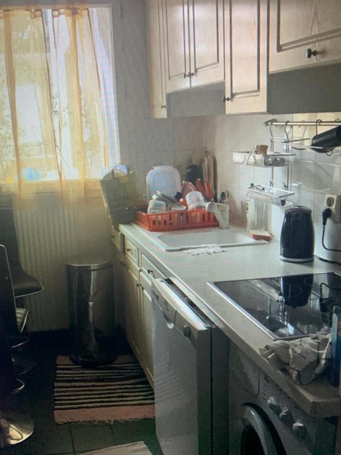 Апартаменты Chambre Proche De La Defense Курбевуа Экстерьер фото