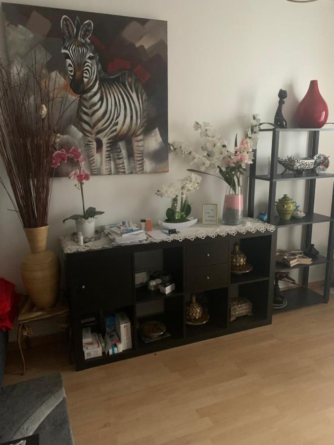 Апартаменты Chambre Proche De La Defense Курбевуа Экстерьер фото
